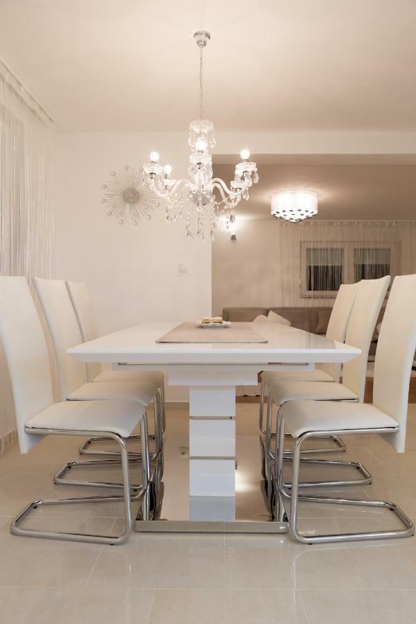 Apartman Korina Otocac Ngoại thất bức ảnh